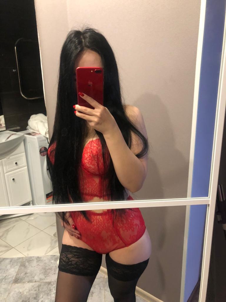 Шлюха Питера Танюша +7(981)155-42-85