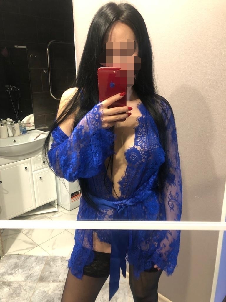 Злата проститутка интим салон СПб у метро Международная салоны маркиза шлюхи