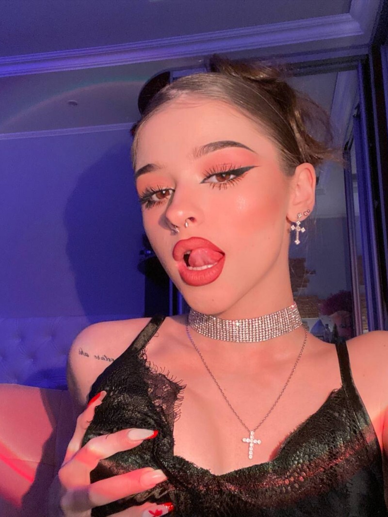 Индивидуалка Санкт-Петербурга Вера +7(931)366-28-01 метро Проспект Просвещения